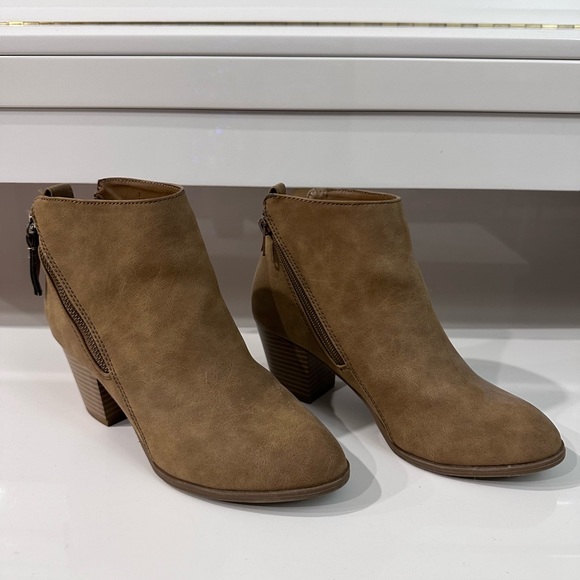 Express booties - Picture 2 of 5